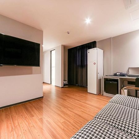 Pohang Brown Dot Hotel Luaran gambar