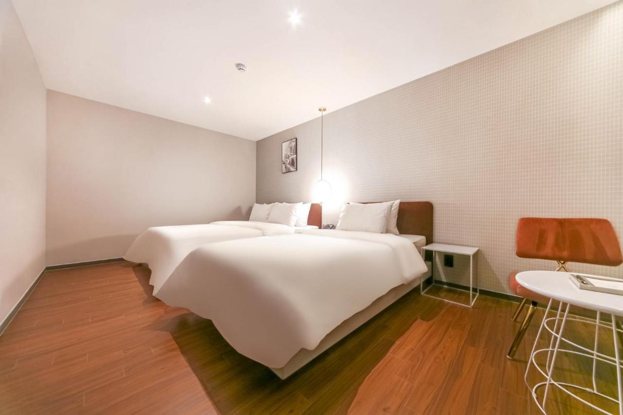 Pohang Brown Dot Hotel Luaran gambar