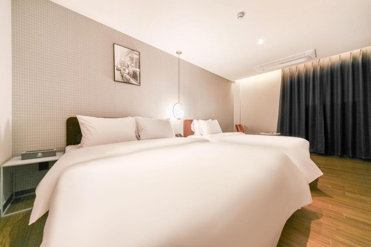 Pohang Brown Dot Hotel Luaran gambar